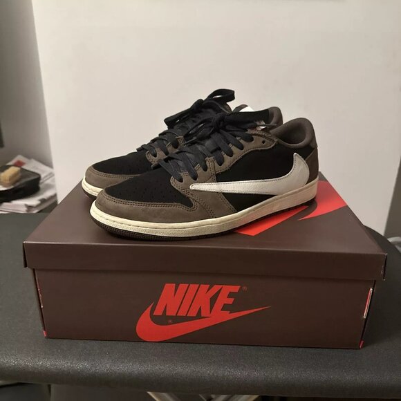 Travis scott jordan 1 low og sp mocha